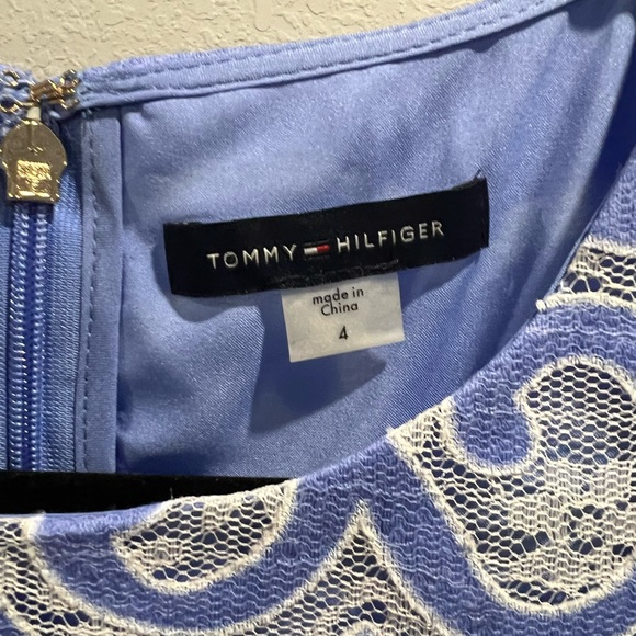 NWT Size 4 Chic Tommy Hilfiger dress - Picture 3 of 5